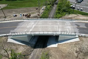 Gallery image memphis-road-bridge-2.C2tRR8bR.jpg