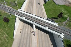 Gallery image snow-road-bridge-1.CdMoI7zI.jpg